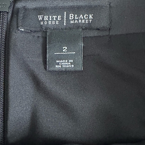 White House Black Market Red Floral Pencil Skirt - Picture 2 of 5